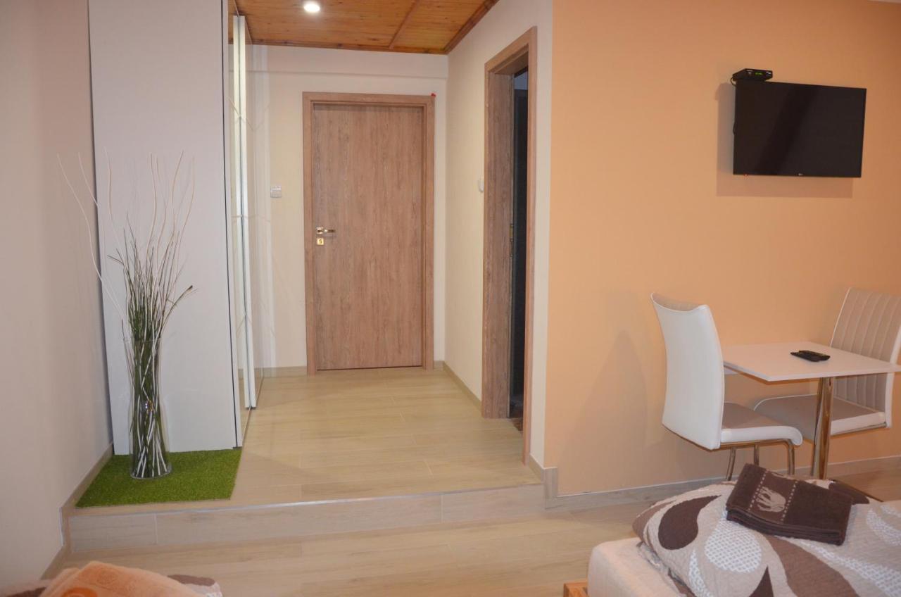penzion U Koníčka Straziste  Exterior foto