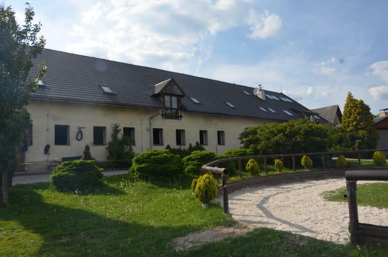 penzion U Koníčka Straziste  Exterior foto